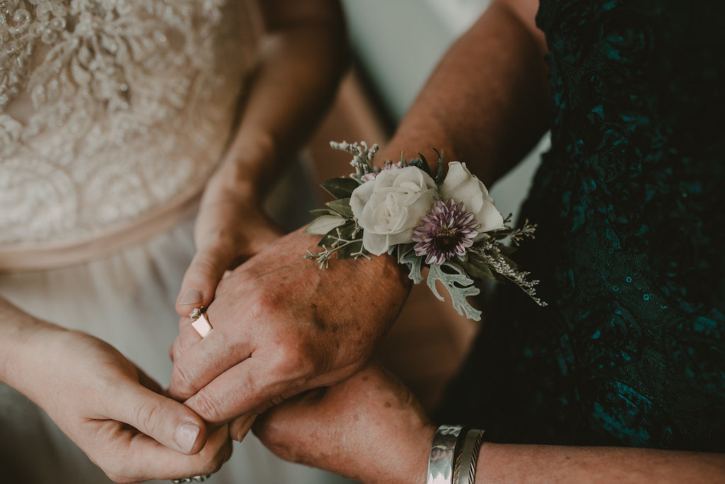 Wedding flowers by Anchorage florist Natasha Price of Paper Peony Alaska | Photo by Chelsa J. Photography